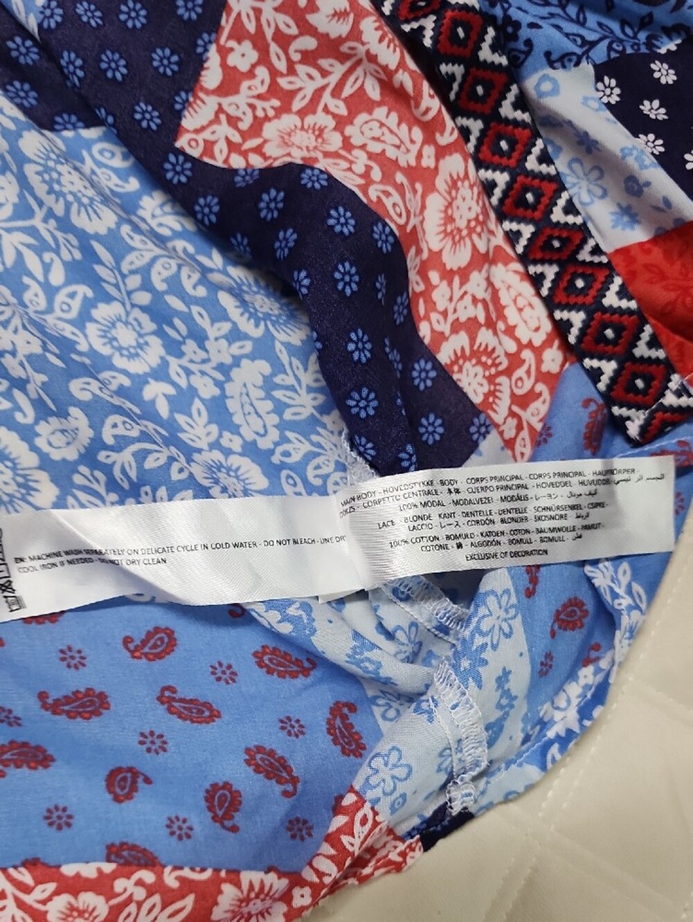 Ariat Red, White, and Blue Patriotic Patterned Kimono One Size - Picture 4 of 6
